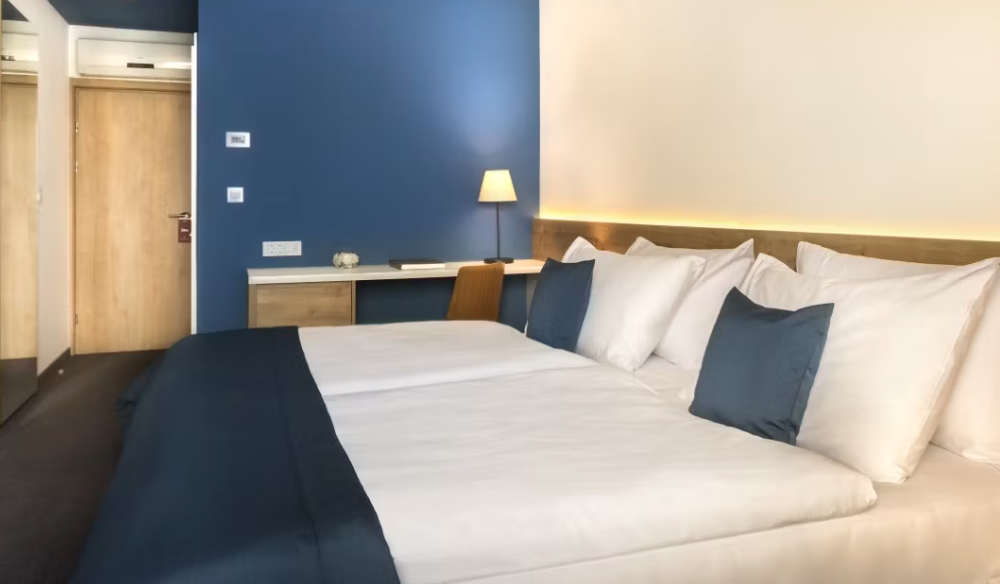 SUPERIOR twin room with side sea view/sea view and balcony, Remisens Hotel Epidaurus 3+