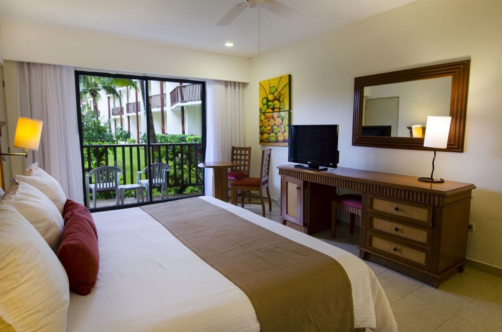 Double Superior Room, The Reef Coco Beach 4*