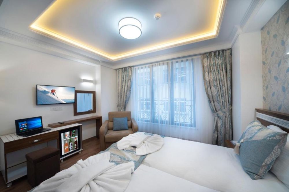 Standard Room, Lika Hotel 3*