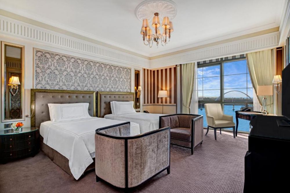 Grand Deluxe Room, Habtoor Palace Part of Hilton’s New LXR Collection 5*