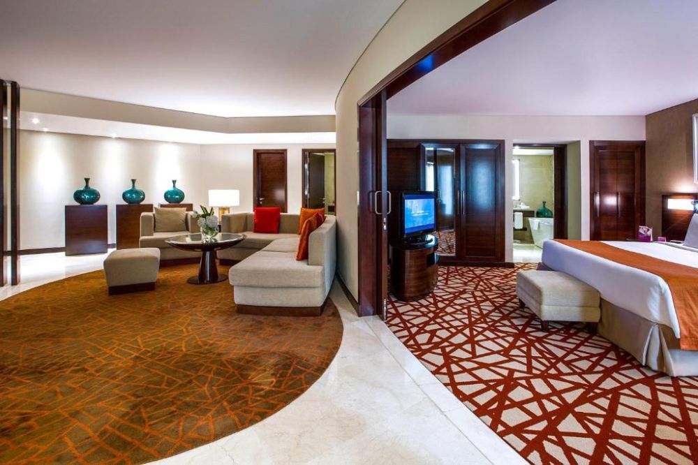 Executive Suite, Crowne Plaza Dubai Deira 5*