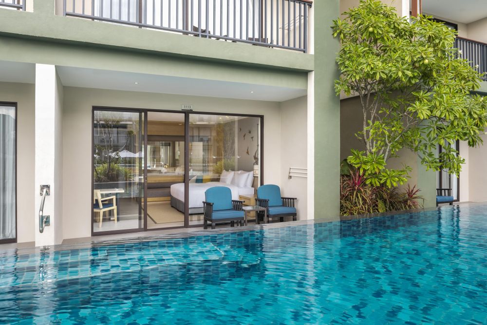 Deluxe Pool View/ Pool Access, Le Meridien Khao Lak Beach 5*