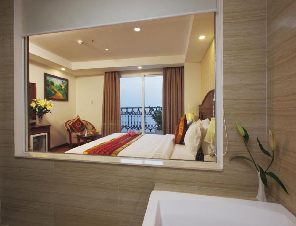 Executive Sea View with Balcony, Regalia Hotel 3*
