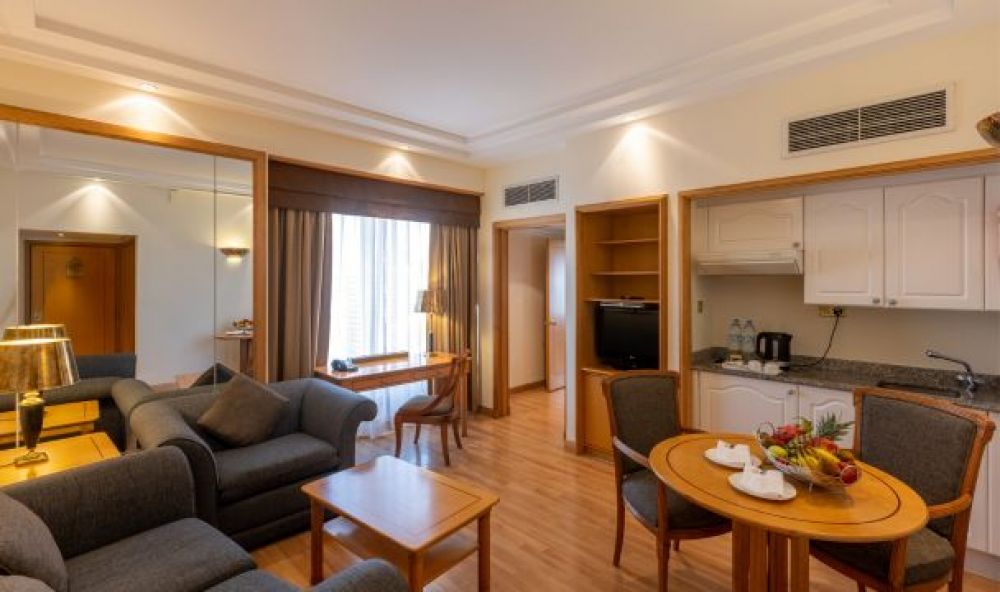Suite Room, Millennium Downtown Abu Dhabi (ex.Millennium Plaza Abu Dhabi) 5*