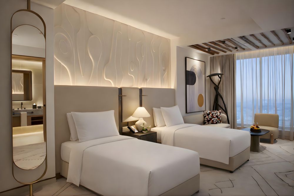 Grand Deluxe Room, The H Dubai 5*