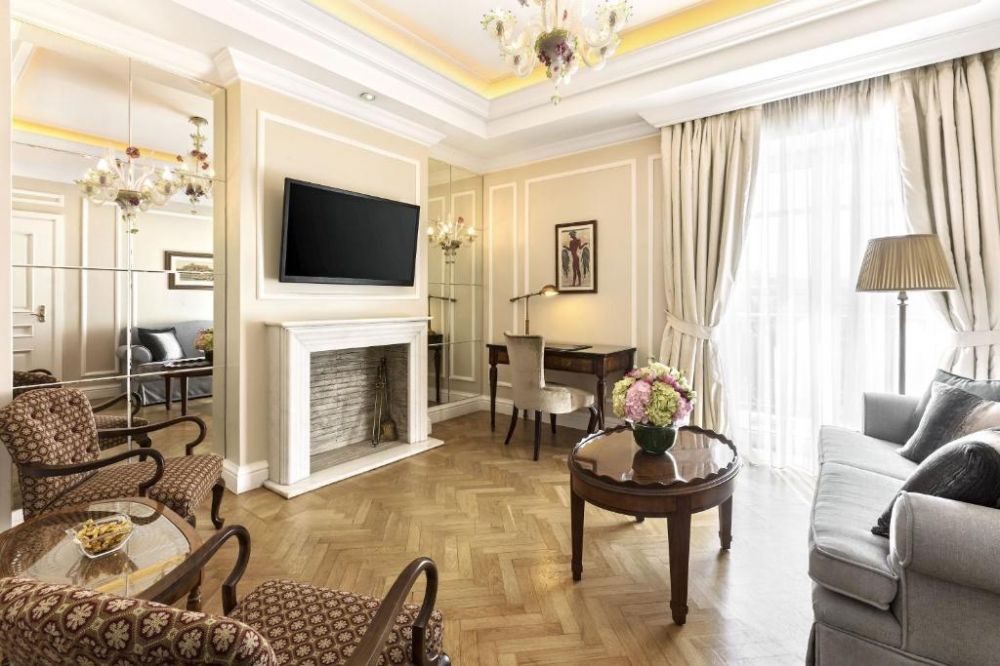 Grand Suite, King George a Luxury Collection Hotel Athens 5*