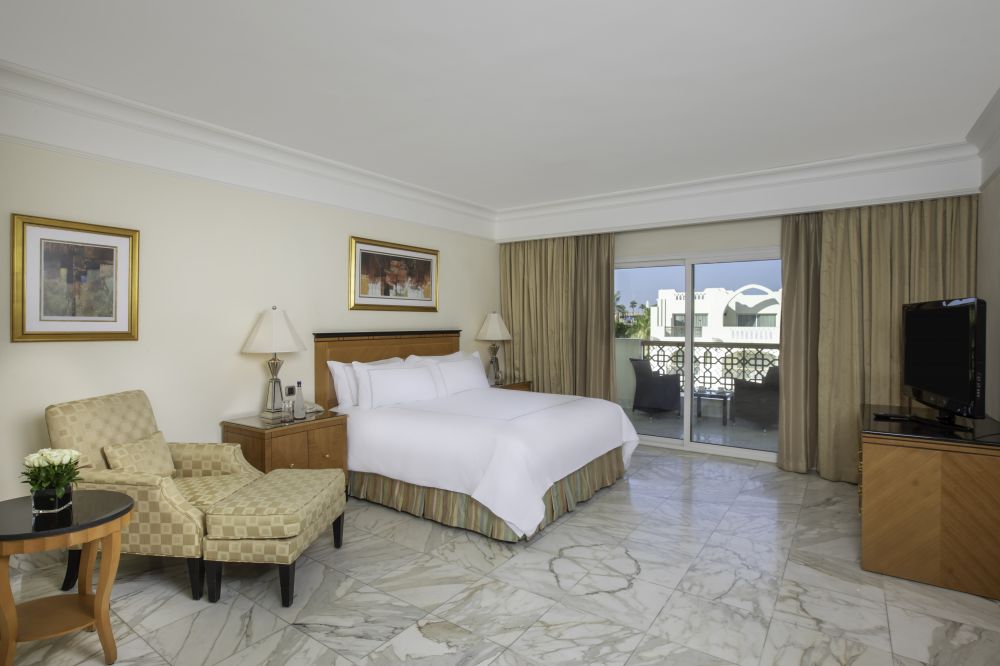 Signature Suite Adult, Swissotel Sharm (ex.Le Royal Holiday Aqua Park Resort) 5*