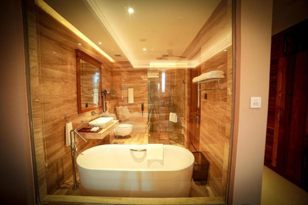 Horizon Room, Araliya Beach Resort & Spa 5*
