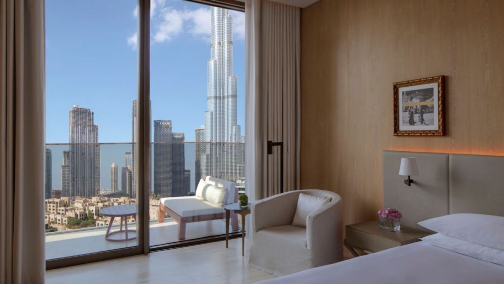 Deluxe Room Burj Khalifa View, The Dubai Edition 5*