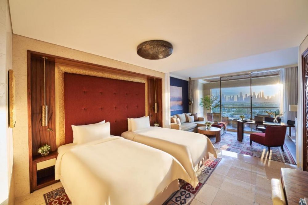 Signature Room, Raffles Dubai 5*