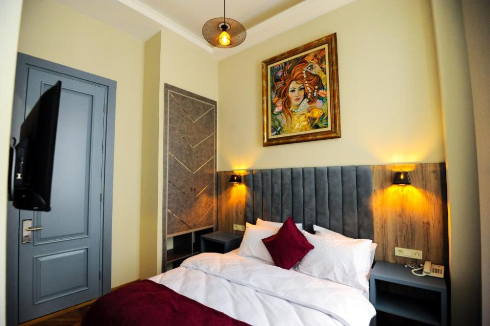 Deluxe Room, Renessiance Boutique Hotel 