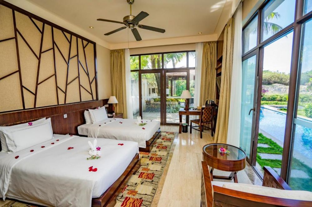 2-Bedroom Duplex Elegant Pool Villa, Grand Metropark Resort Sanya 5*