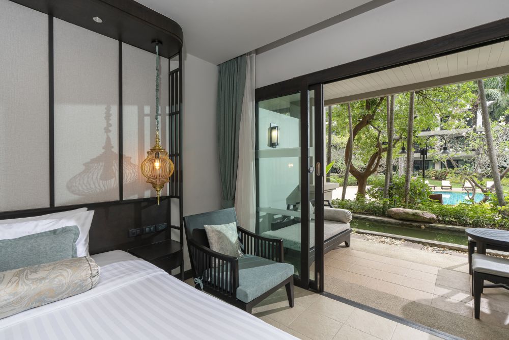 Deluxe Family, Ravindra Beach Resort & Spa 5*