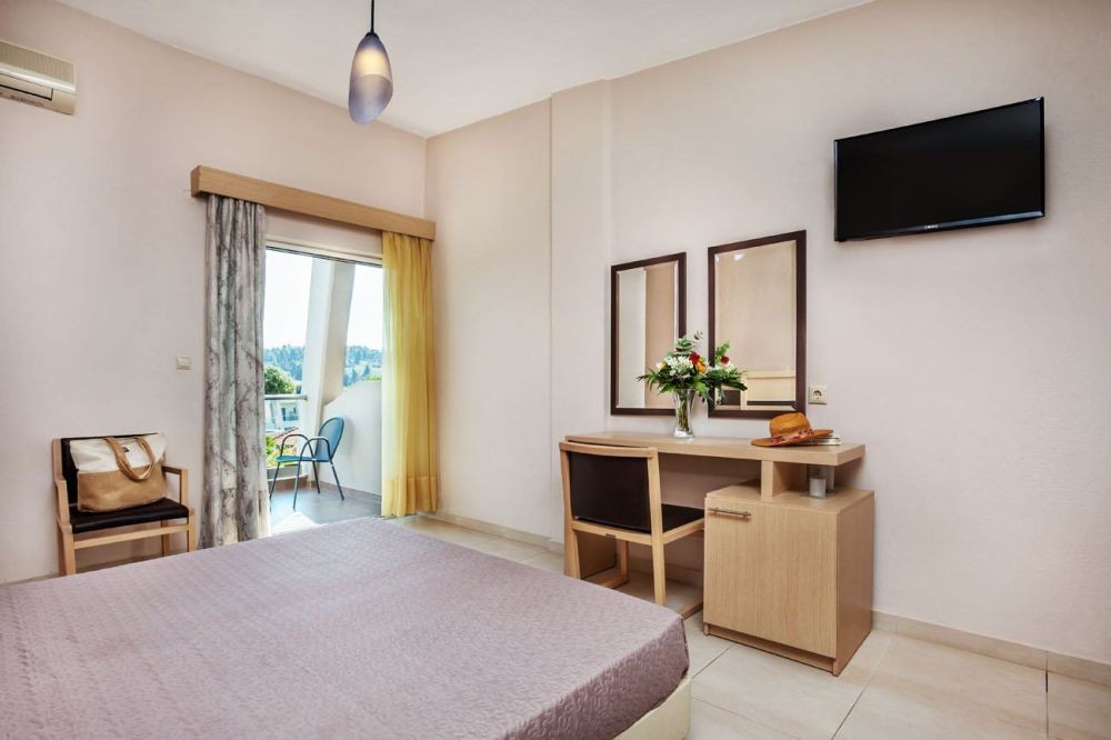 Standard Double/ Triple Room, Iris Hotel Siviri 3*