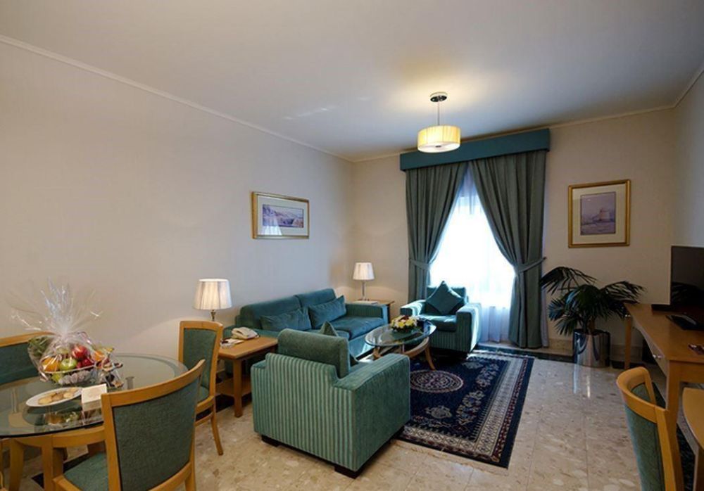 Club Suite One Bedroom, Al Bustan Center & Residence 3*