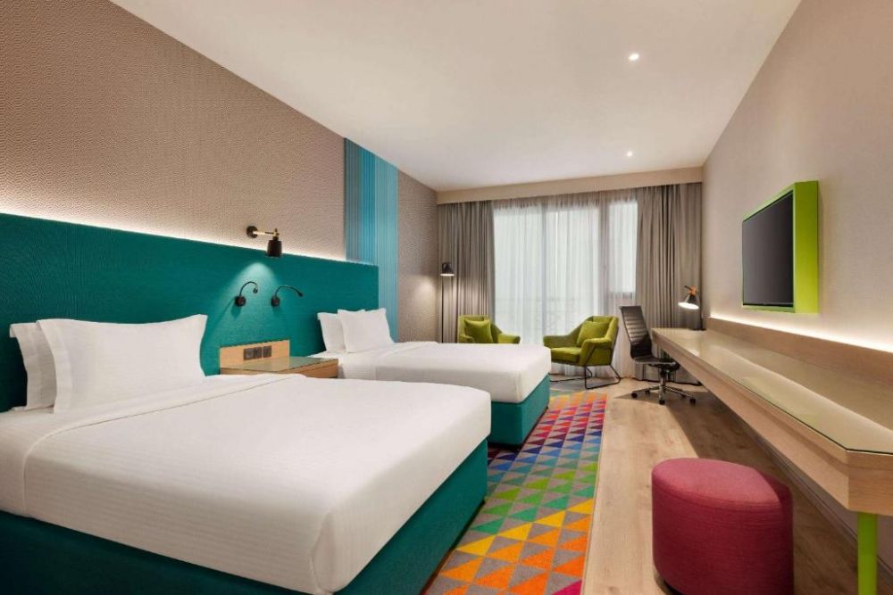 Deluxe Room, La Quinta By Wyndham Dubai Jumeirah 4*