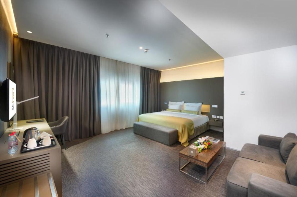 Superior Room City View, Hotel 72 Sharjah 5*