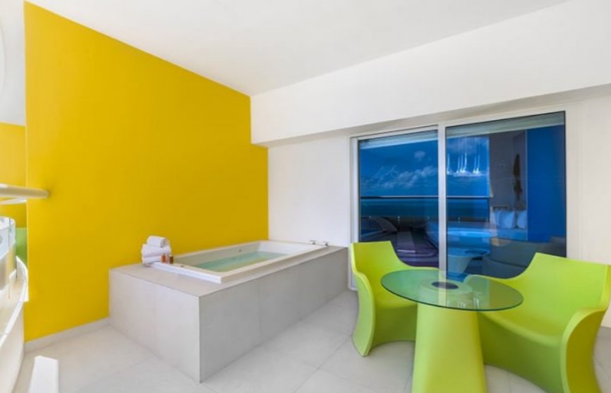Lush Tower Ocean Front Suite, The Tower by Temptation Cancun Resort  | Adults Only 21+ 5*