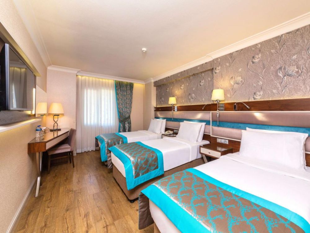 Standard DBL/TRPL, Grand Yavuz Hotel 4*