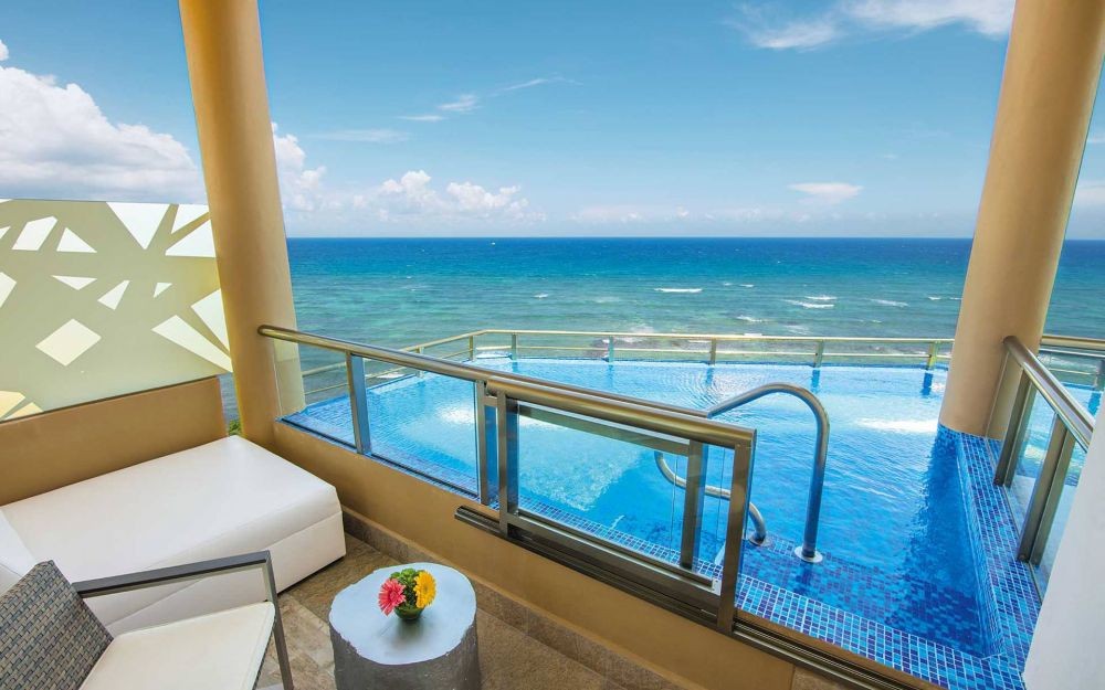 Oceanfront Swim Up Suite, El Dorado Seaside Suites | Adults Only 5*
