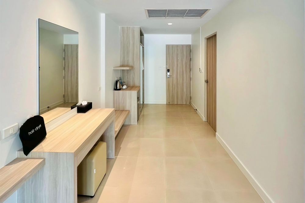 Deluxe Room with Pool View, Ramada By Wyndham Aonang Krabi 4*