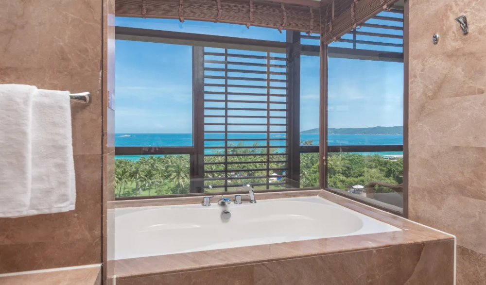 Elegant Sea View Mini Suite, Mangrove Tree Resort Yalongbay 5*