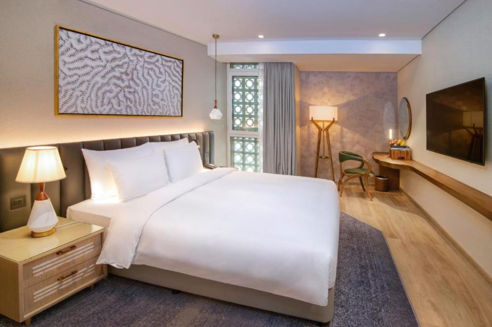 Superior Room, Radisson Blu Hotel & Resort Abu Dhabi Corniche (ex. Hilton Abu Dhabi) 5*