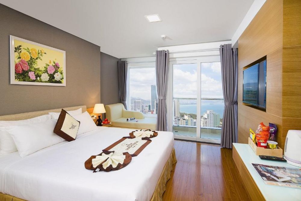 Deluxe Sea View/ City View, Dendro Gold Hotel 4*
