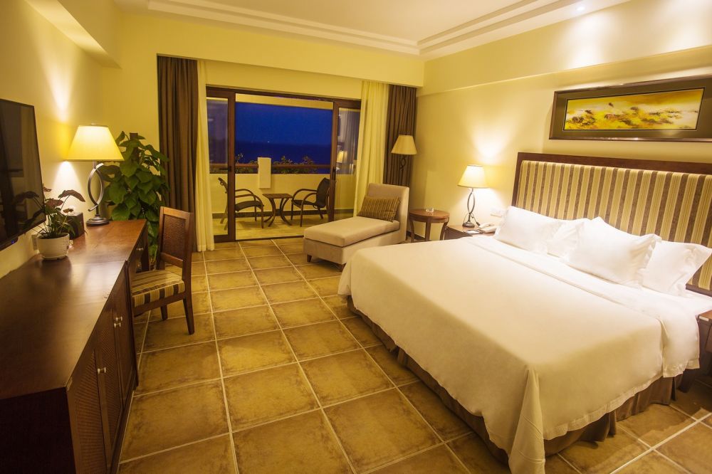 Deluxe Sea View Room, Sanya Yuhuayuan Seaview Hotel 4*