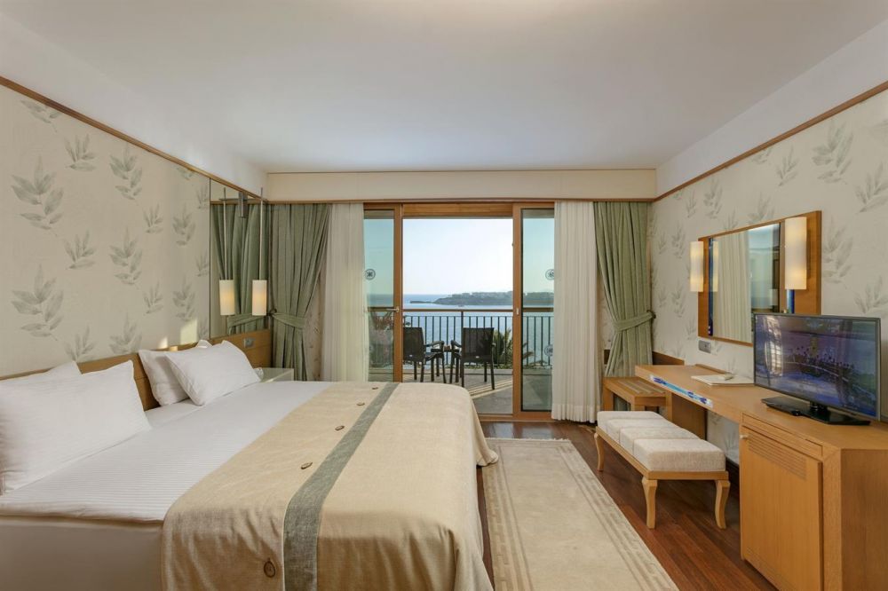 Superior Suite Swim Up, Kefaluka Resort 5*