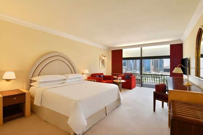 Deluxe Room, Sheraton Grand Doha Resort 5*