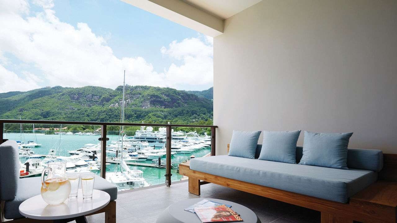 Luxury Marina View Suite, Eden Bleu 5*