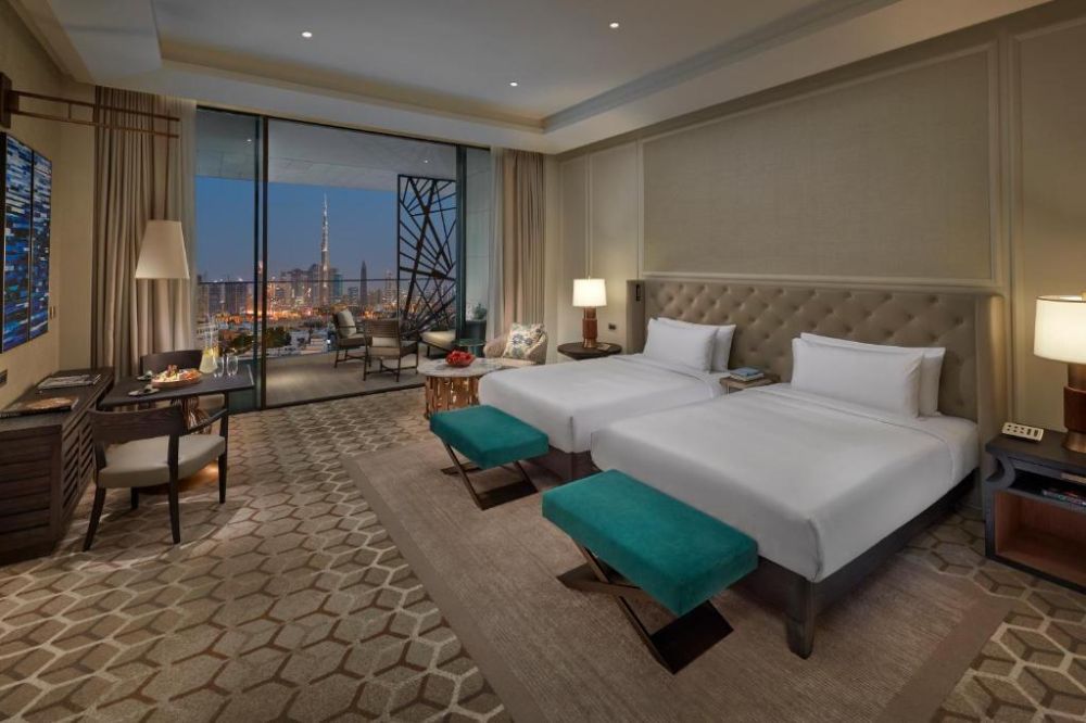 Deluxe Skyline View, Mandarin Oriental Jumeira Dubai 5*