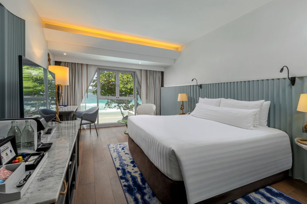 Deluxe Seaview, Boathouse 5*