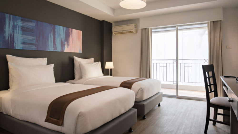 Deluxe Room, Journeyhub Pattaya Central (ex. Oakwood Hotel Journeyhub Pattaya) 4*