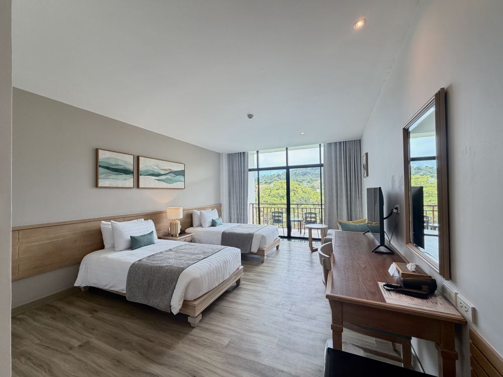 Deluxe PV, Naithonburi Resort 4*