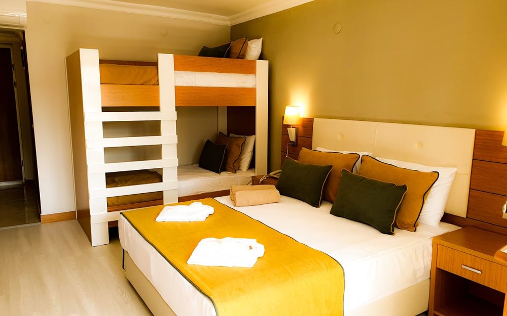Family Room With Bunk Bed, Master Family Club Hotel 5*