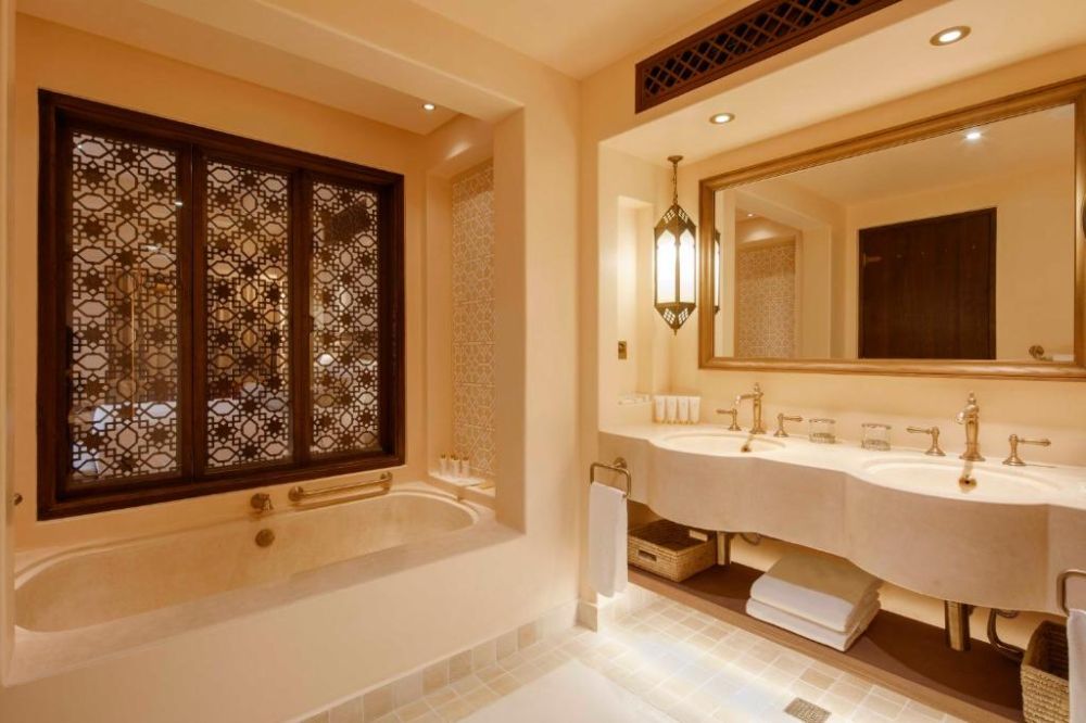 Deluxe King Room, Al Wathba, a Luxury Collection Desert Resort & Spa 5*