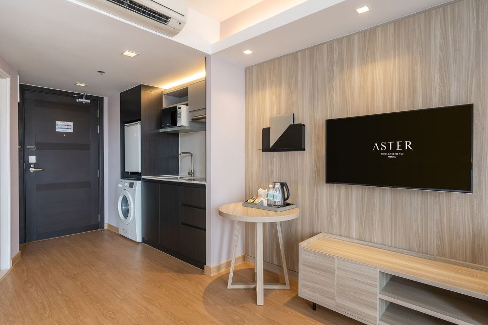 Grand Deluxe, Aster Hotel and Residence 4*