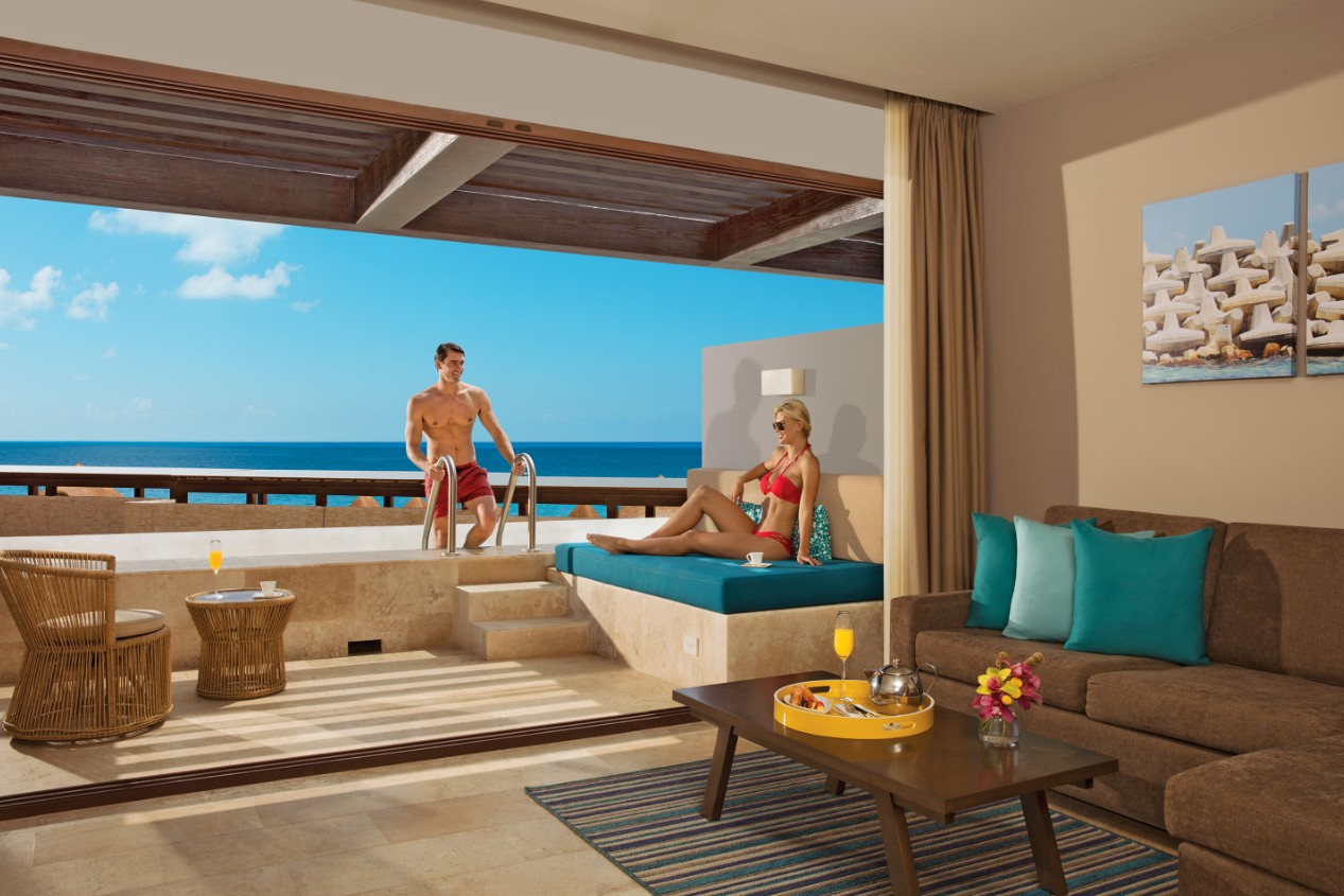 Preferred Club Junior Suite Swim-Out Ocean View - Adults Only (13+), Dreams Playa Mujeres Golf & Spa Resort 5*
