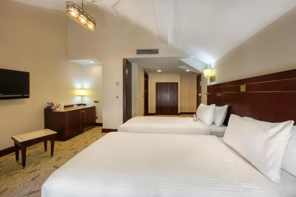 Deluxe Room, Crowne Plaza Old City 5*