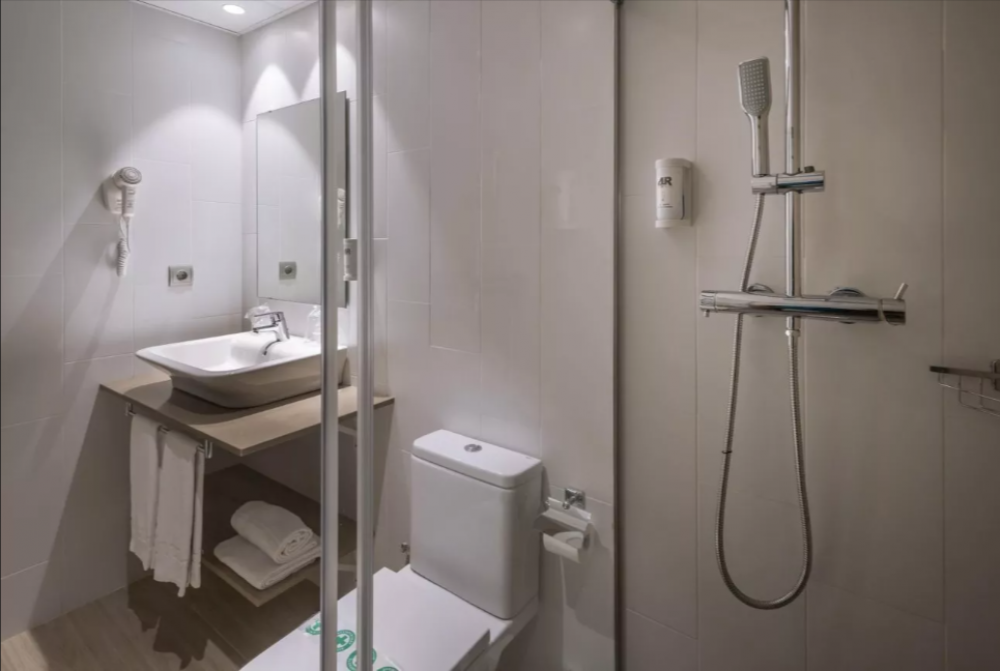 Standard Room, 4R Gran Europe 4*