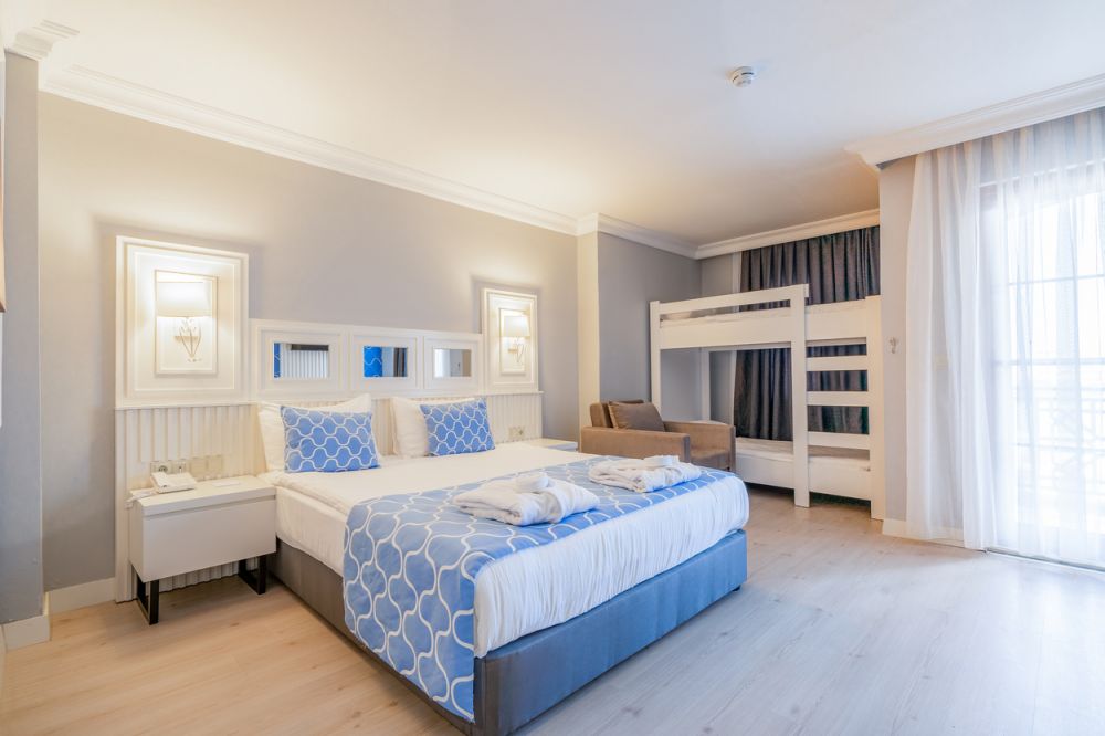 Bunkbed Room, Euphoria Barbaross Beach Resort 4*
