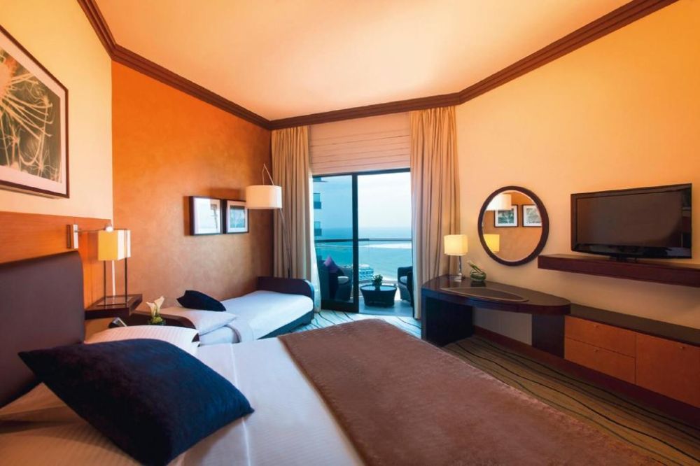 Executive Room with Balcony, Movenpick Hotel Jumeirah Beach 5*