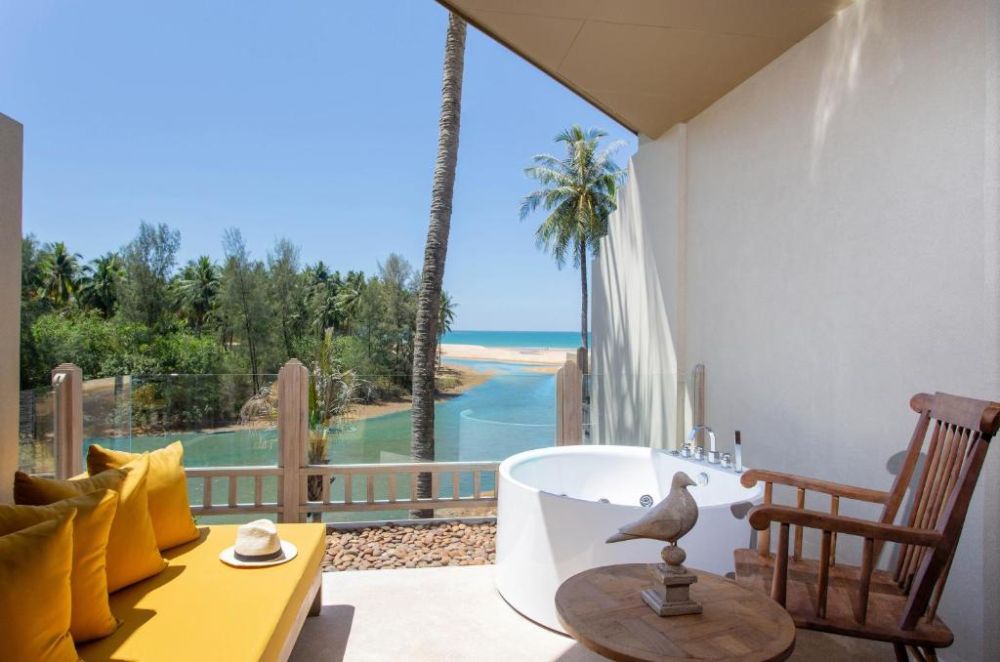 Seaside Junior Suite with jacuzzi, Devasom Khao Lak Beach Resort & Villas 5*