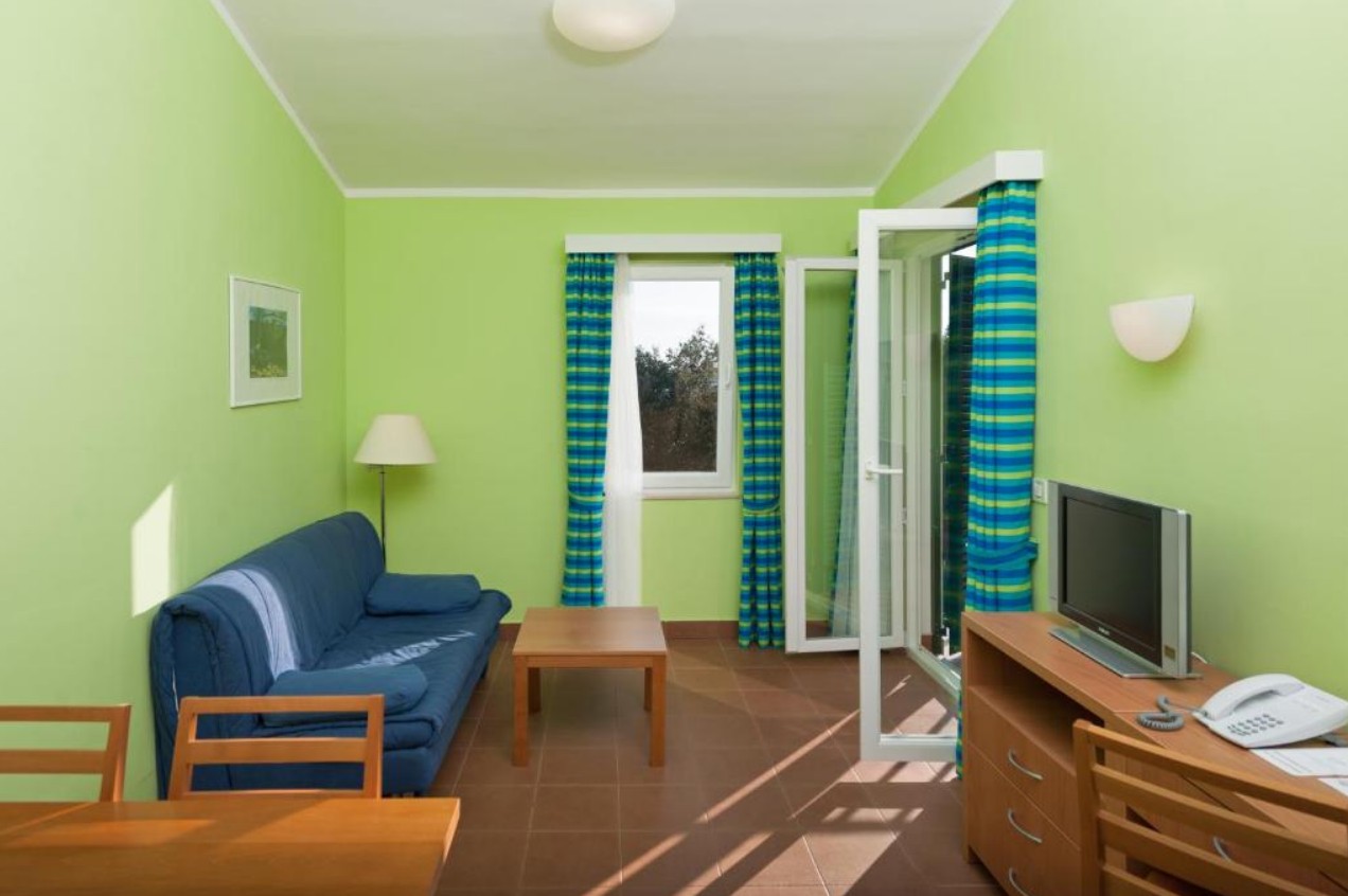 1 Bedroom Apartment Balcony/Loggia (Villa), Naturist Resort Koversada Apartments 4*