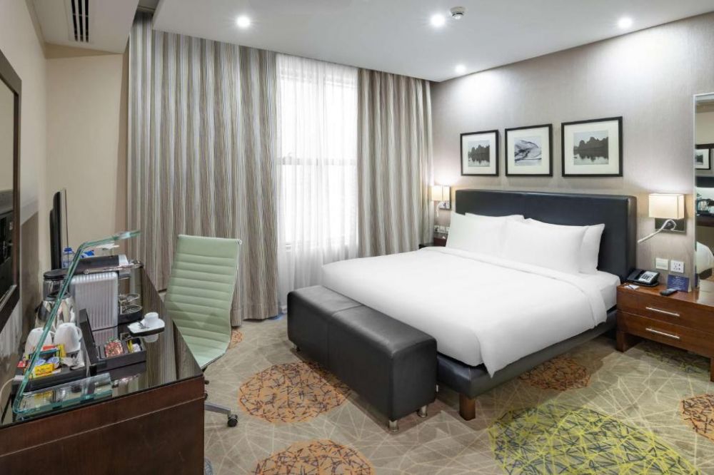 Standard Room, Radisson Blu Hotel, Jeddah Plaza 4*