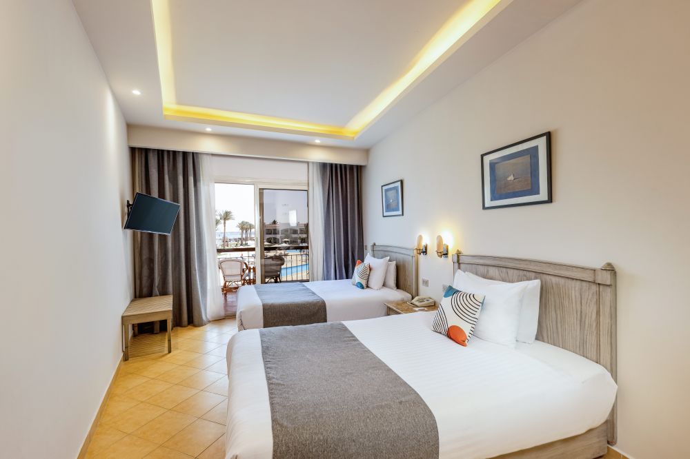 Junior Suite, Sunrise Alma Bay Resort (ex. Protels Grand Seas Resort) 4*