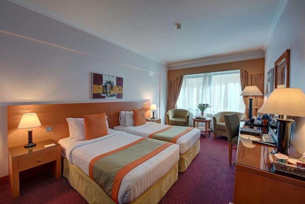 Superior Room, Golden Tulip Deira Hotel 4*