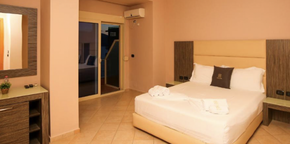 Deluxe Triple Room with Sea View, Aliko 4*